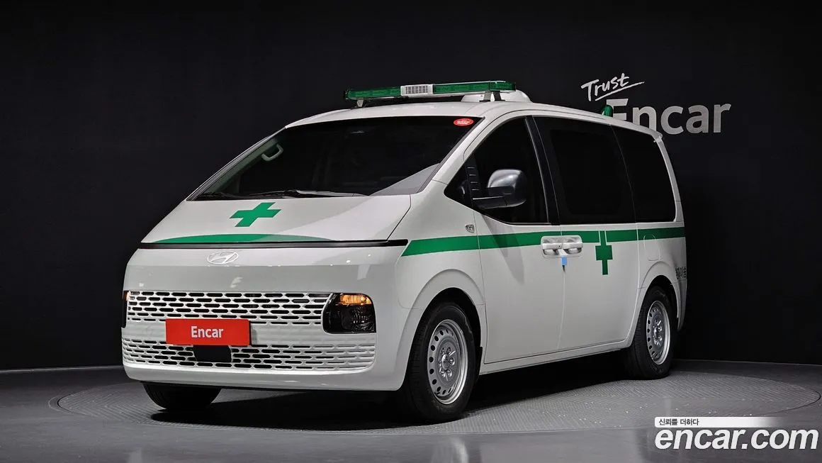 Hyundai Staria