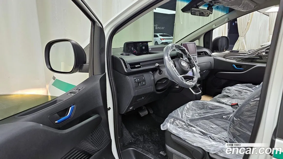Hyundai Staria 2025 из KR, фото 10