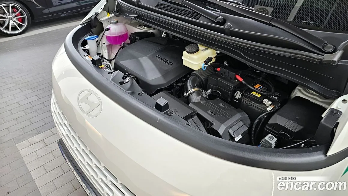 Hyundai Staria 2025 из KR, фото 6