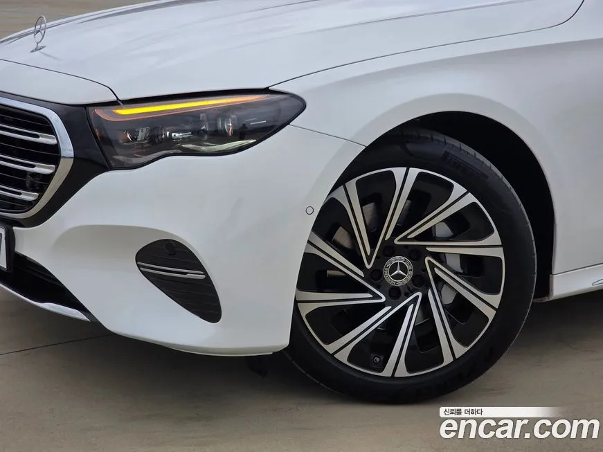 Mercedes-Benz E-Class 2024 из KR, фото 3