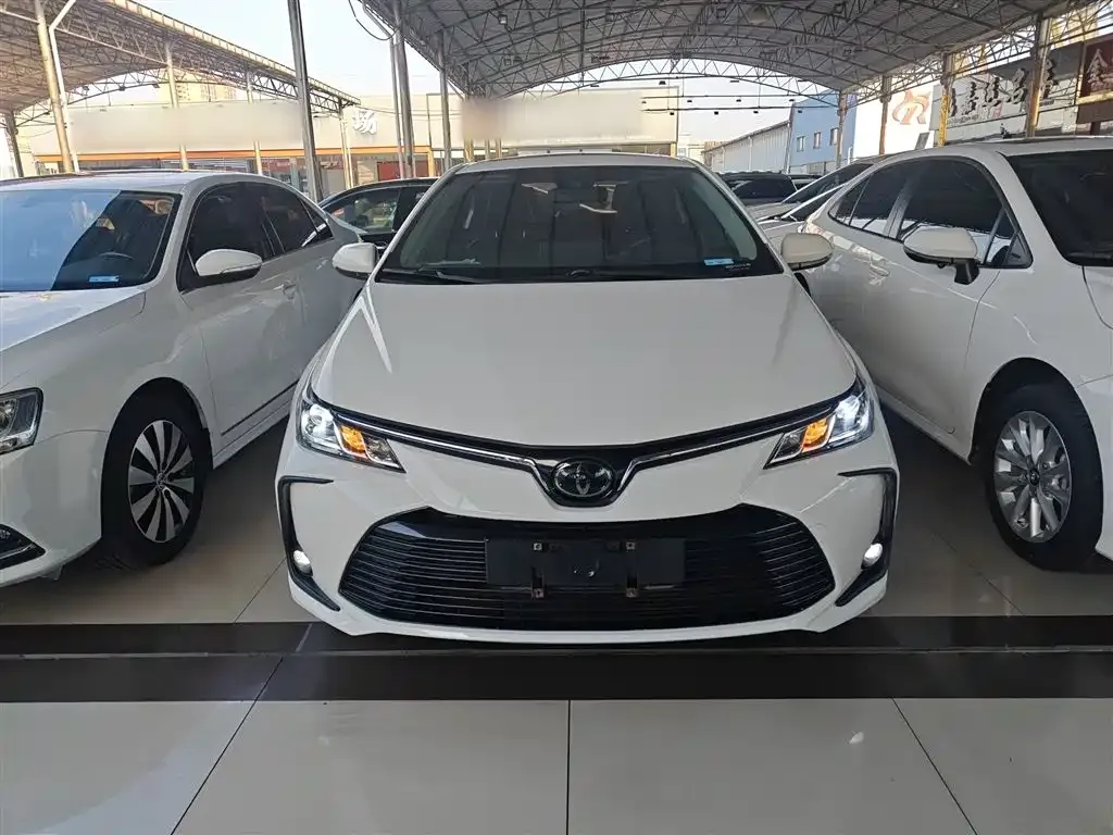 Toyota Corolla 2021 из CN, фото 3