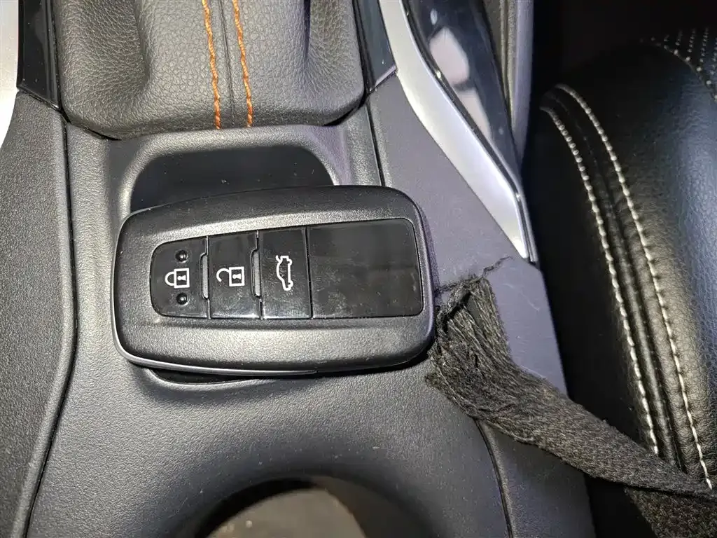 Toyota Corolla 2021 из CN, фото 9