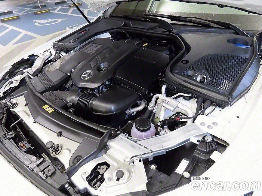 Mercedes-Benz CLS-Class — фото 10