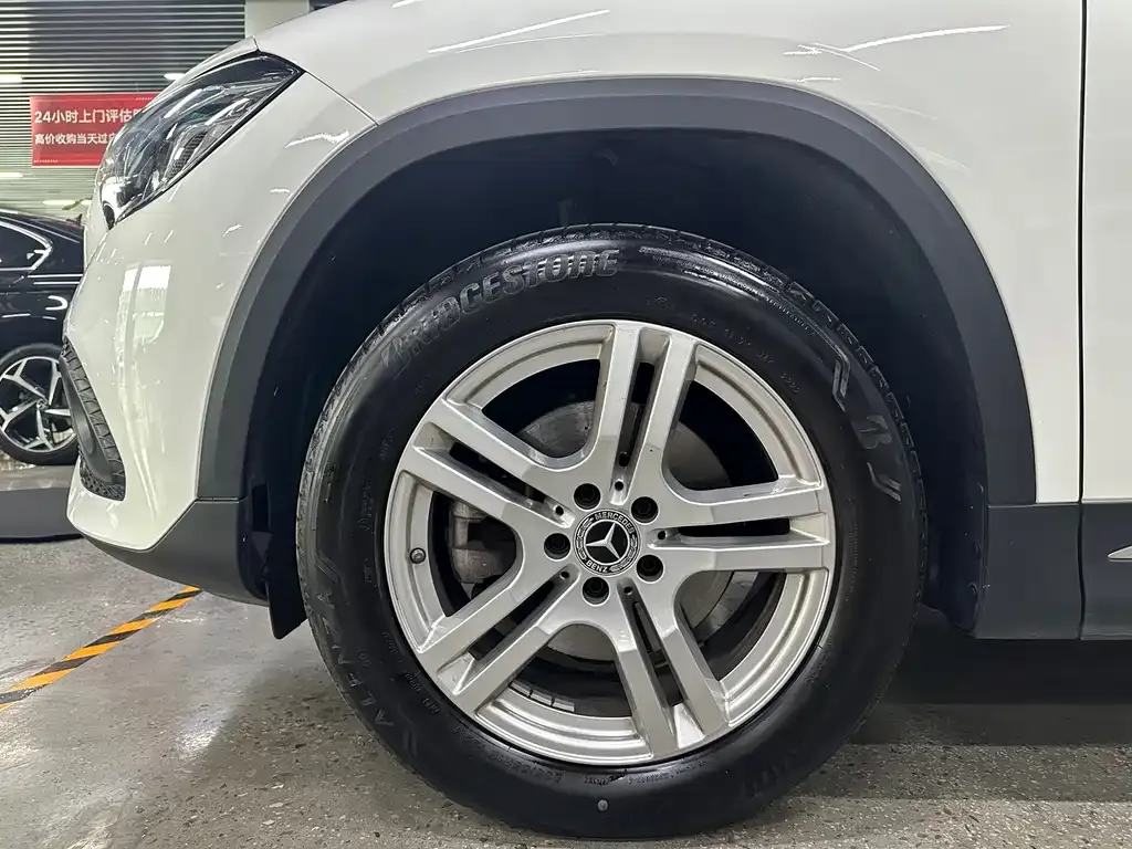 Mercedes-Benz GLA 2023 из CN, фото 9