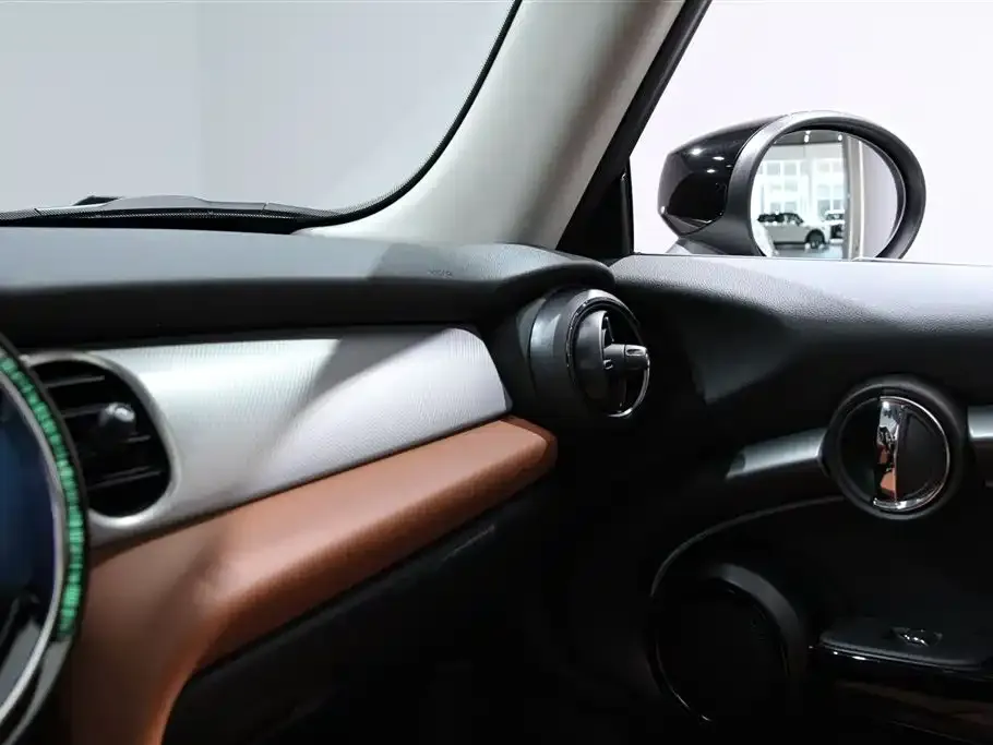MINI Cooper (3-door) 2021 из CN, фото 9