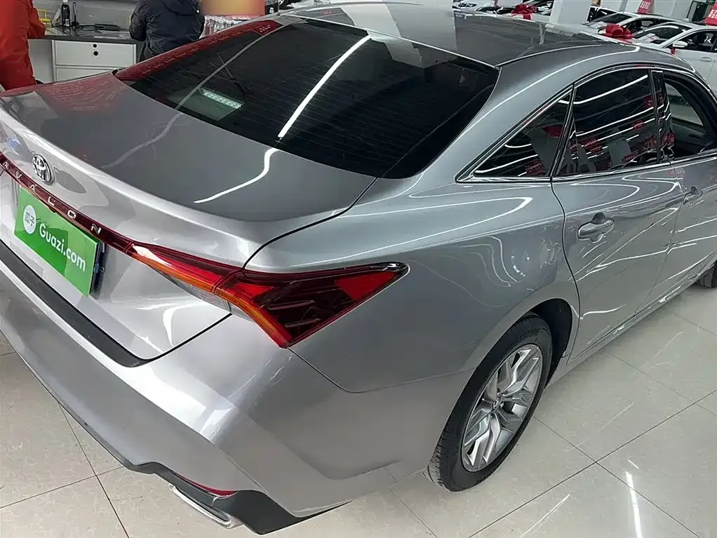 Toyota Avalon 2021 из CN, фото 10