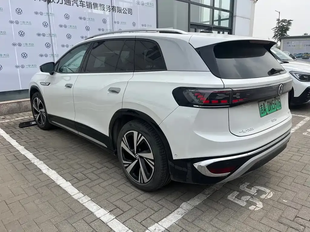 Volkswagen ID.6 Crozz 2024 из CN, фото 10