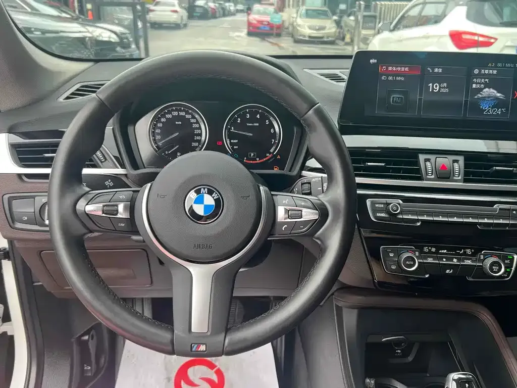 BMW X1 2022 из CN, фото 10