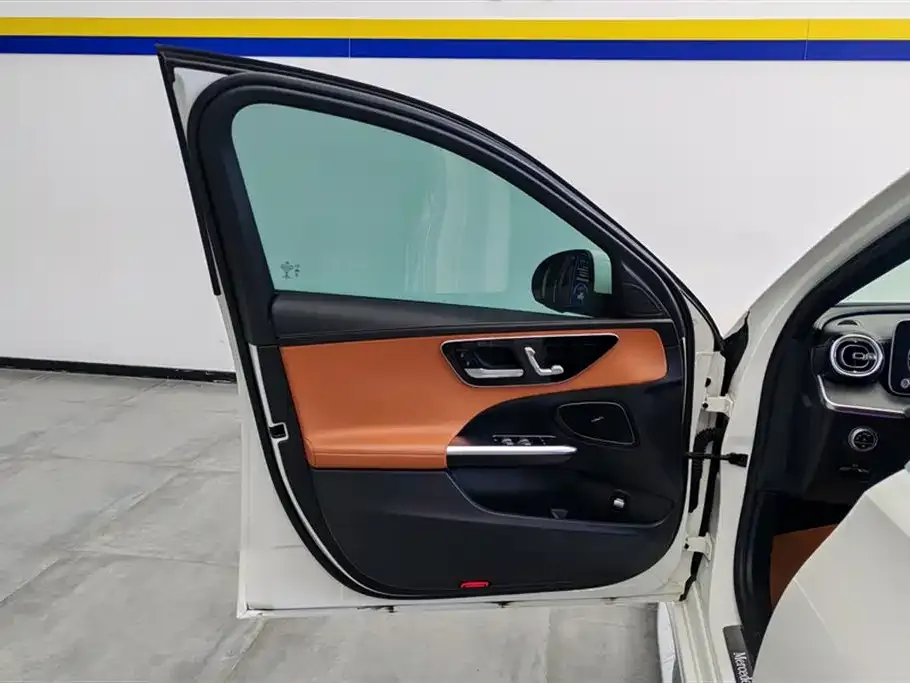 Mercedes-Benz C-Class 2023 из CN, фото 7