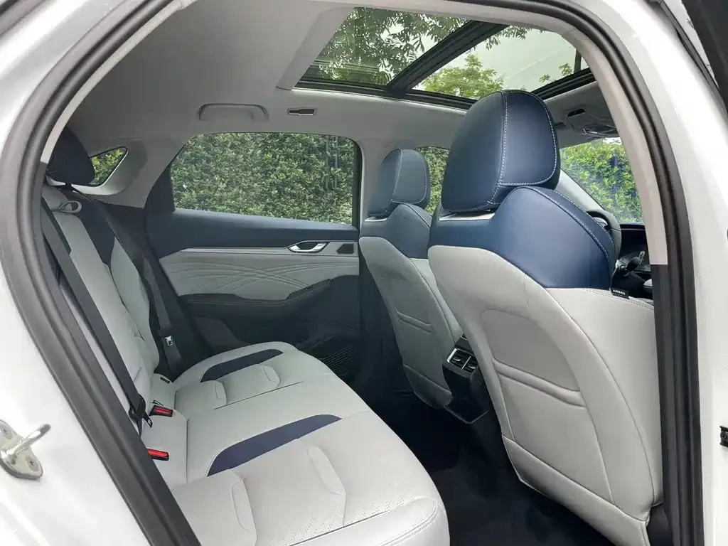 Geely Xingrui 2023 из CN, фото 10