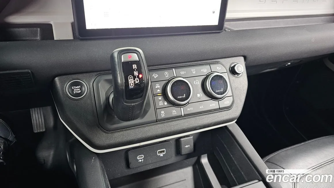 Land Rover Defender 2022 из KR, фото 9