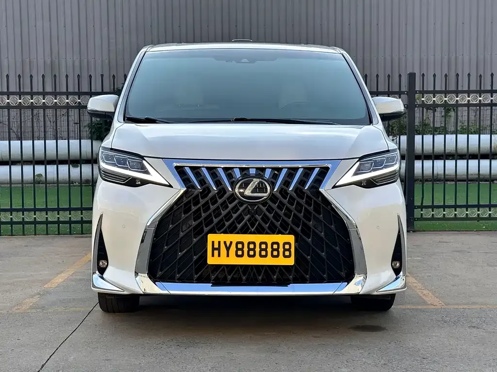 Lexus LM 2022 из CN, фото 2