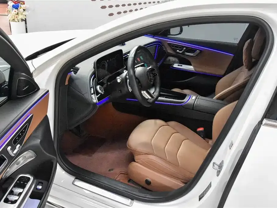 Mercedes-Benz E-Class 2024 из CN, фото 4