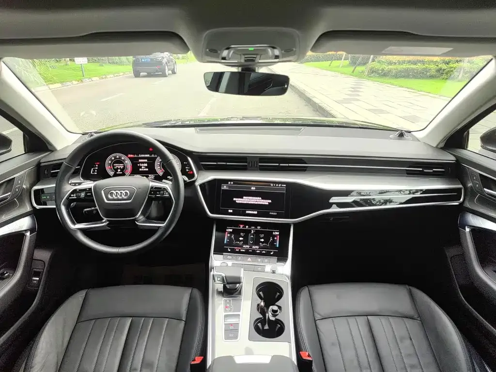 Audi A6 (Import) 2023 из CN, фото 7