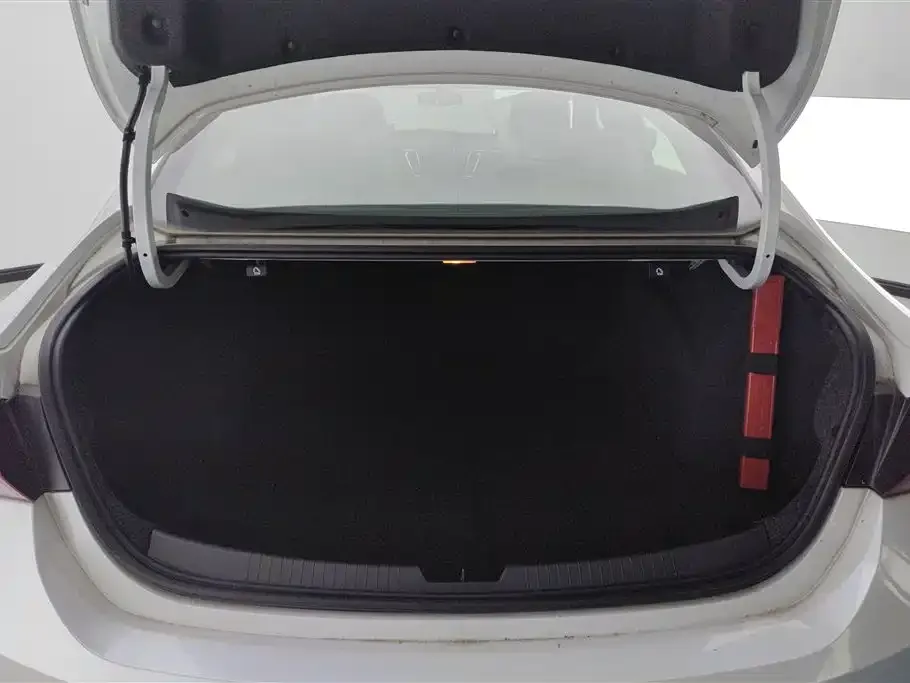 Chevrolet Malibu XL 2025 из CN, фото 4