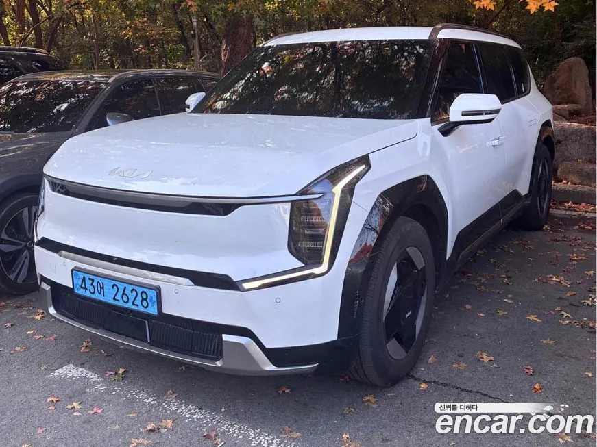 Kia EV9 2024 из KR, фото 2