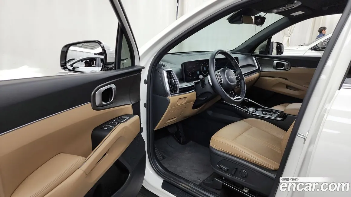 Kia Sorento — фото 10