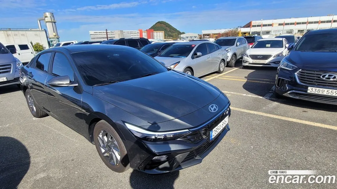 Hyundai AVANTE — фото 2