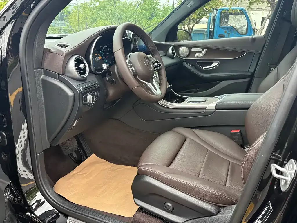 Mercedes-Benz GLC 2022 из CN, фото 10