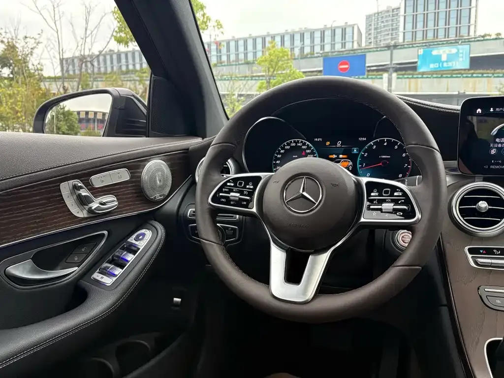 Mercedes-Benz GLC 2022 из CN, фото 8