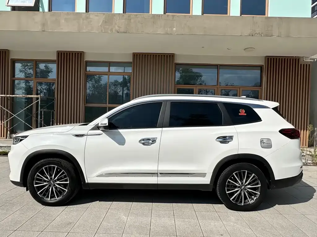 Chery Tiggo 8 PLUS — фото 4