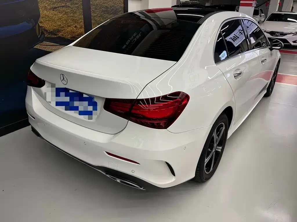 Mercedes-Benz A-Class 2023 из CN, фото 9