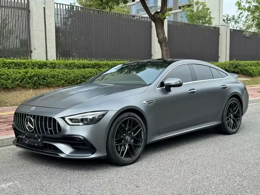 Mercedes-Benz AMG GT — фото 1