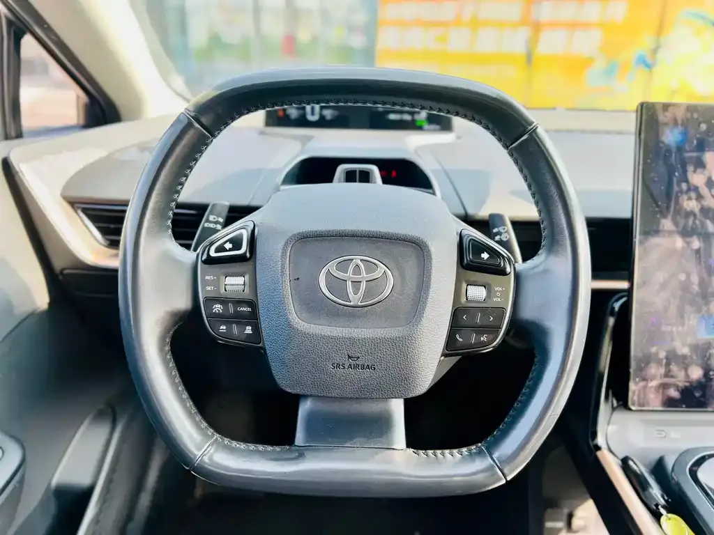 Toyota bZ3 2023 из CN, фото 10