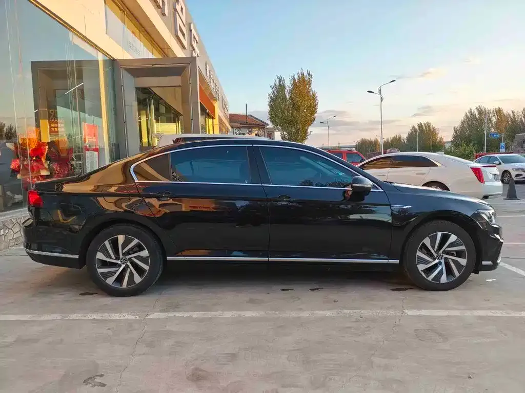 [object Object] Magotan GTE PHEV 2023 из CN, фото 5