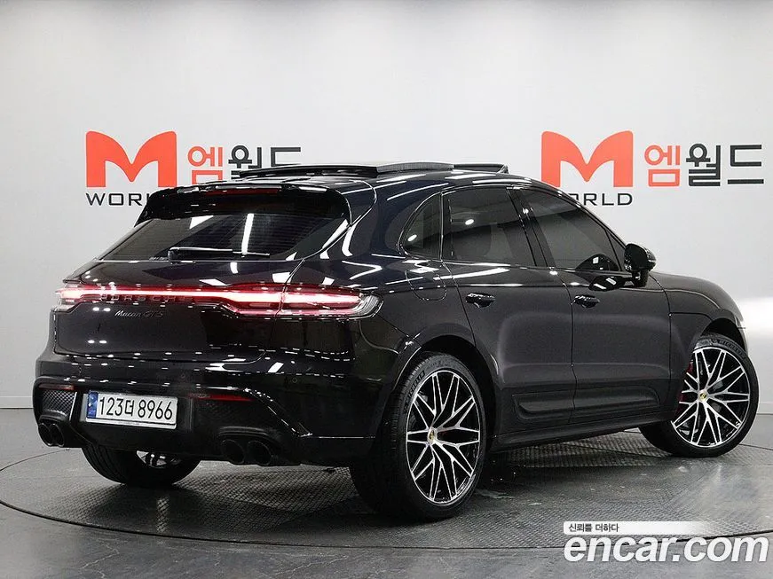 Porsche Macan — фото 4