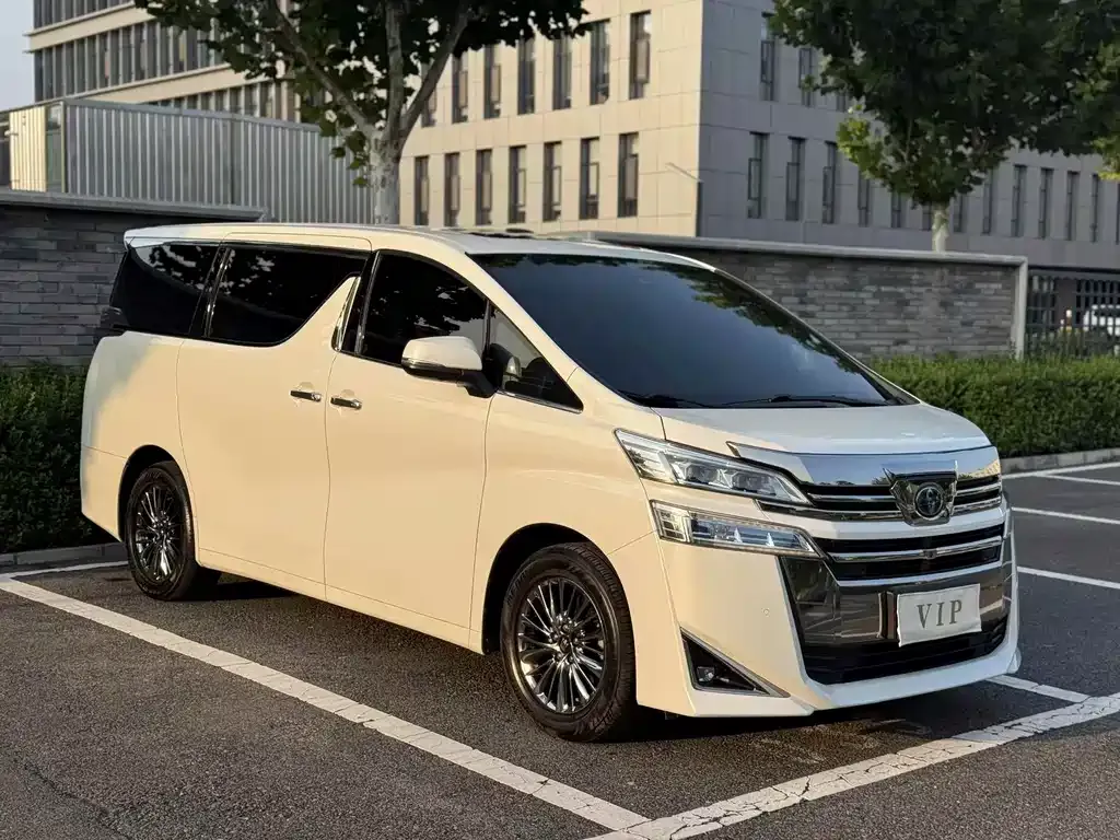 Toyota Vellfire 2021 из CN, фото 3