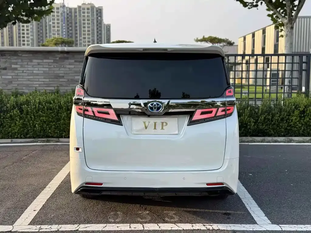 Toyota Vellfire 2021 из CN, фото 4