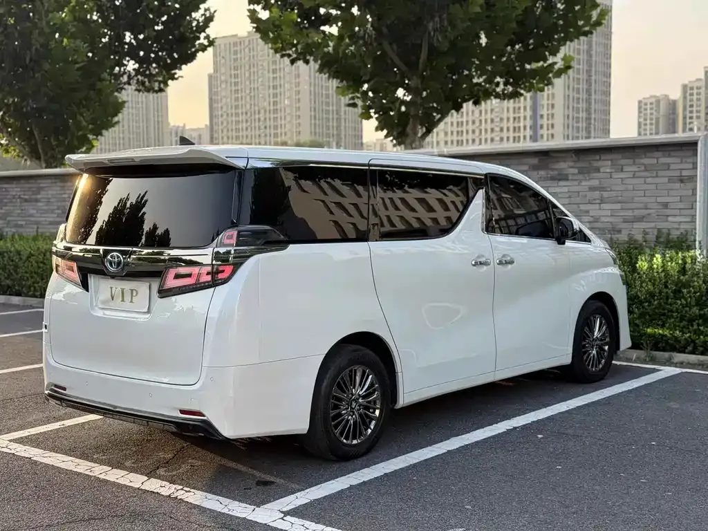 Toyota Vellfire 2021 из CN, фото 6