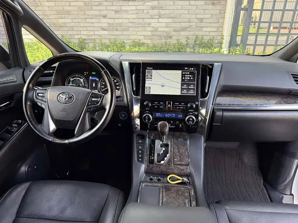 Toyota Vellfire 2021 из CN, фото 8