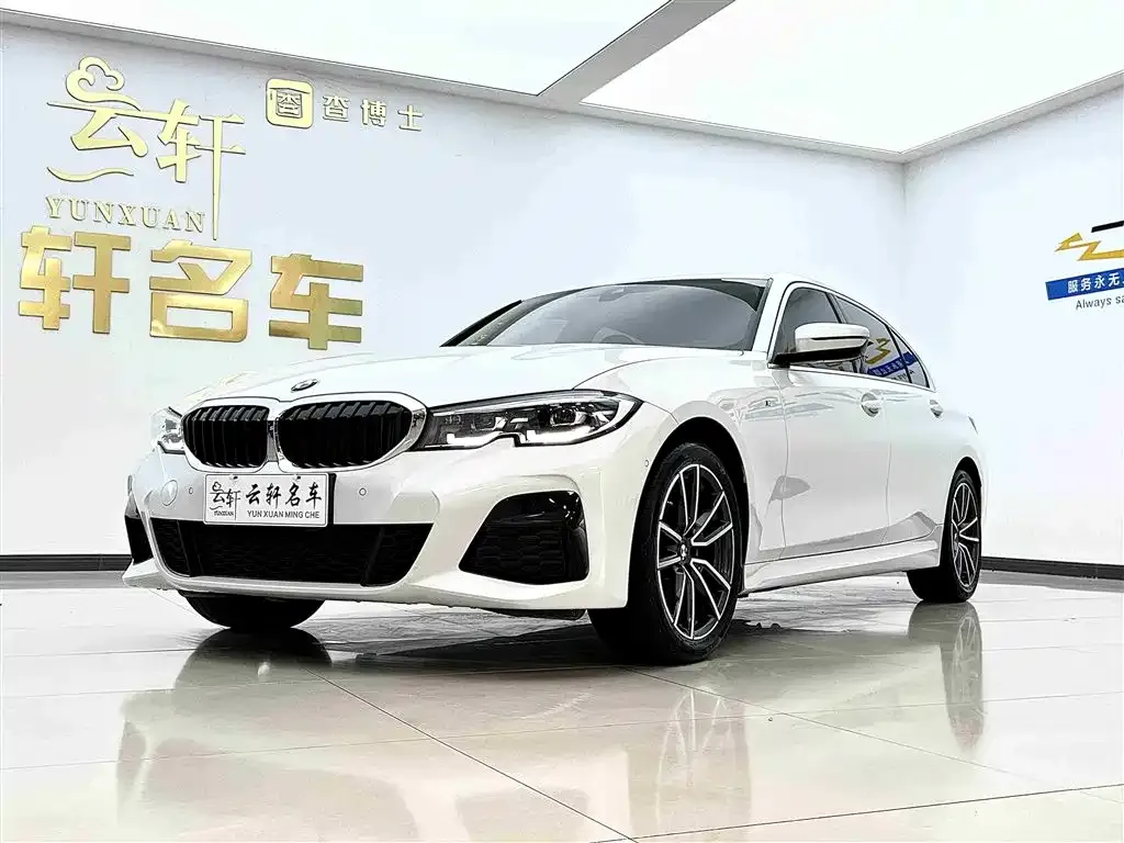 BMW 3 Series 2022 из CN, фото 1