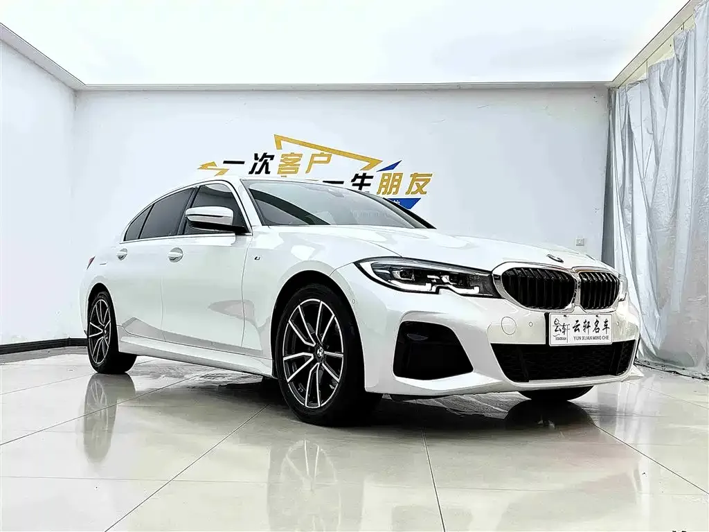BMW 3 Series 2022 из CN, фото 3