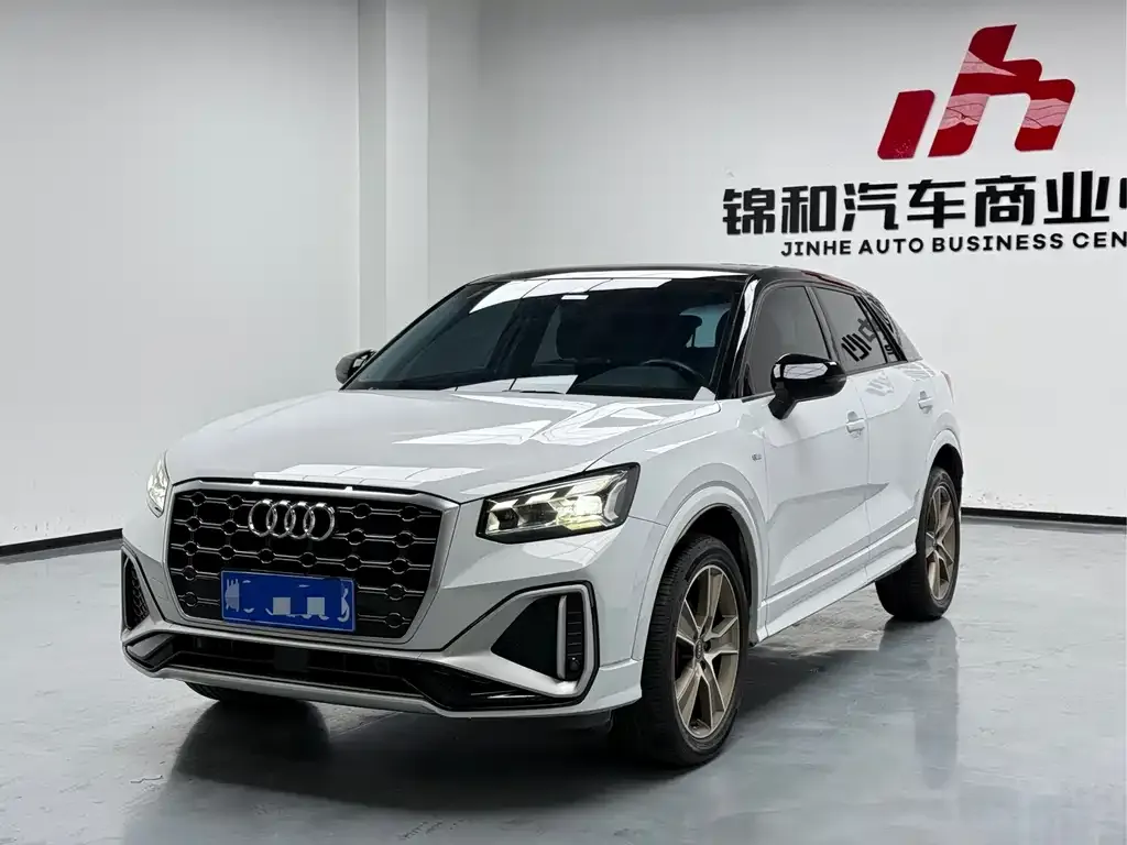 Audi Q2L 2022 из CN, фото 1