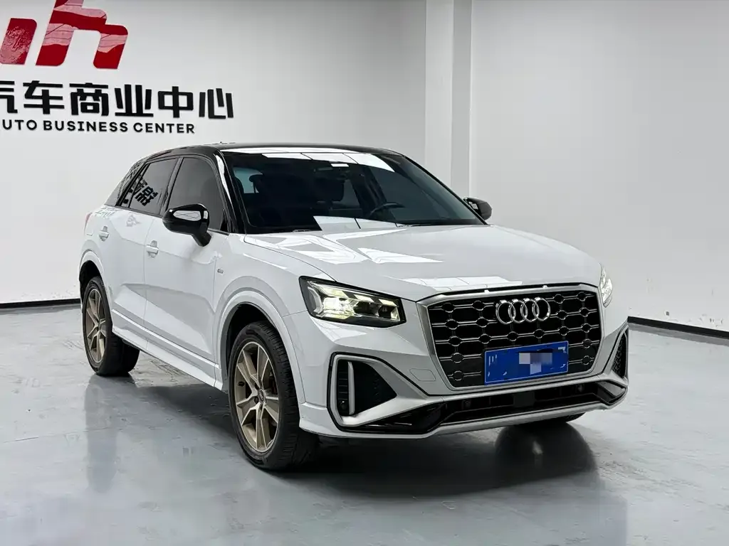 Audi Q2L 2022 из CN, фото 3