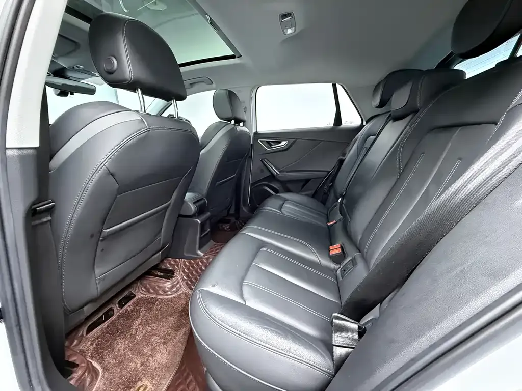 Audi Q2L 2022 из CN, фото 8