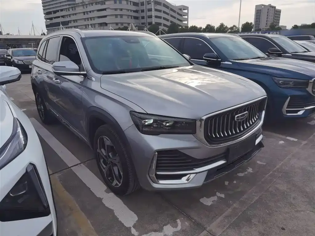 Geely Xingyue L — фото 4