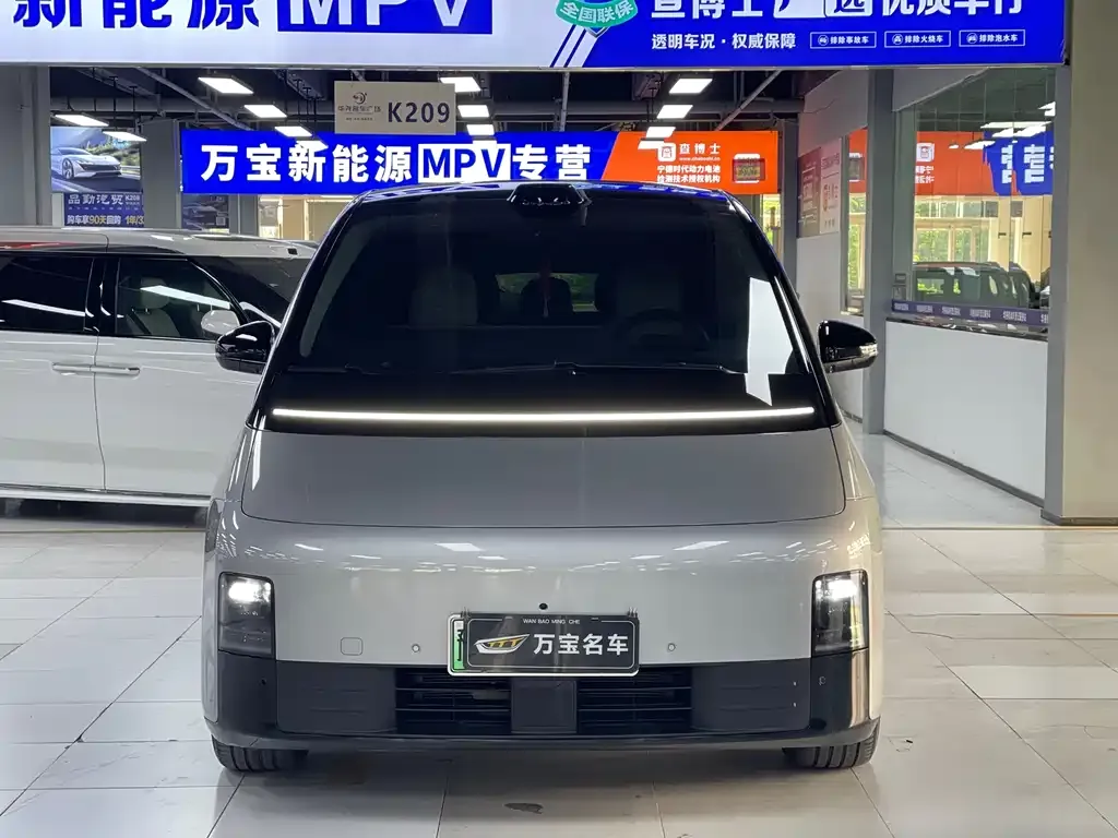 Li Auto MEGA 2024 из CN, фото 2