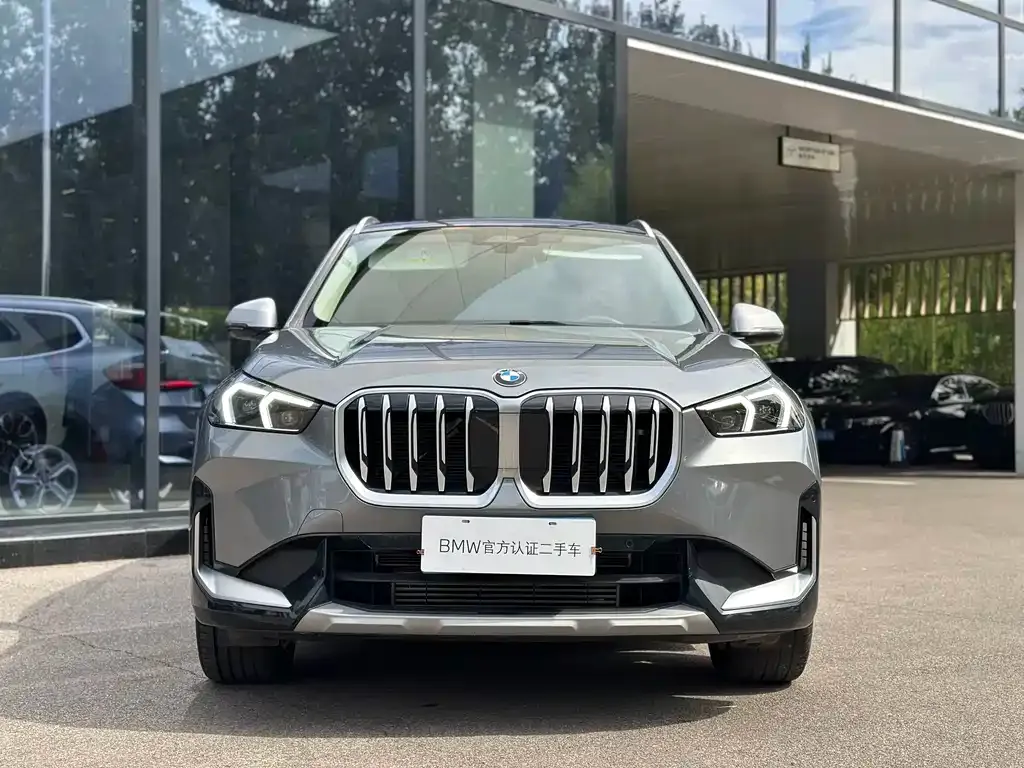 BMW X1 — фото 2