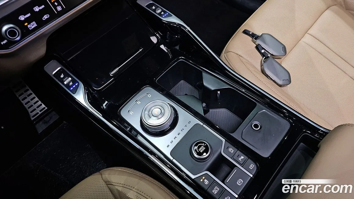 Kia Sorento — фото 9