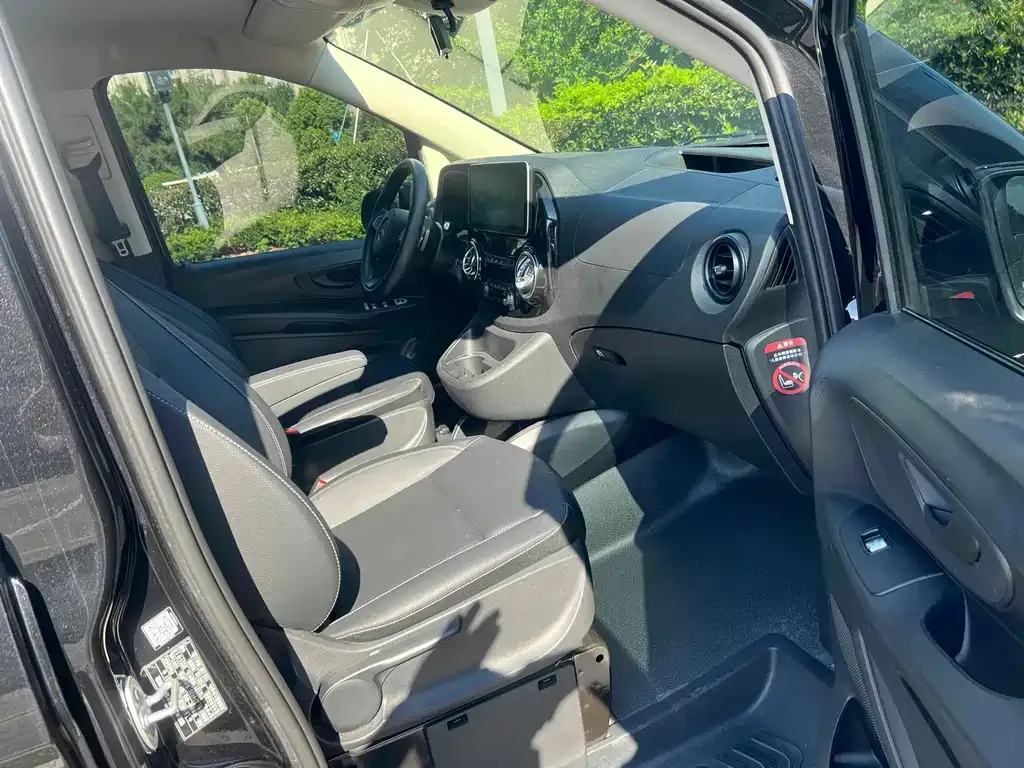 Mercedes-Benz Vito 2021 из CN, фото 9