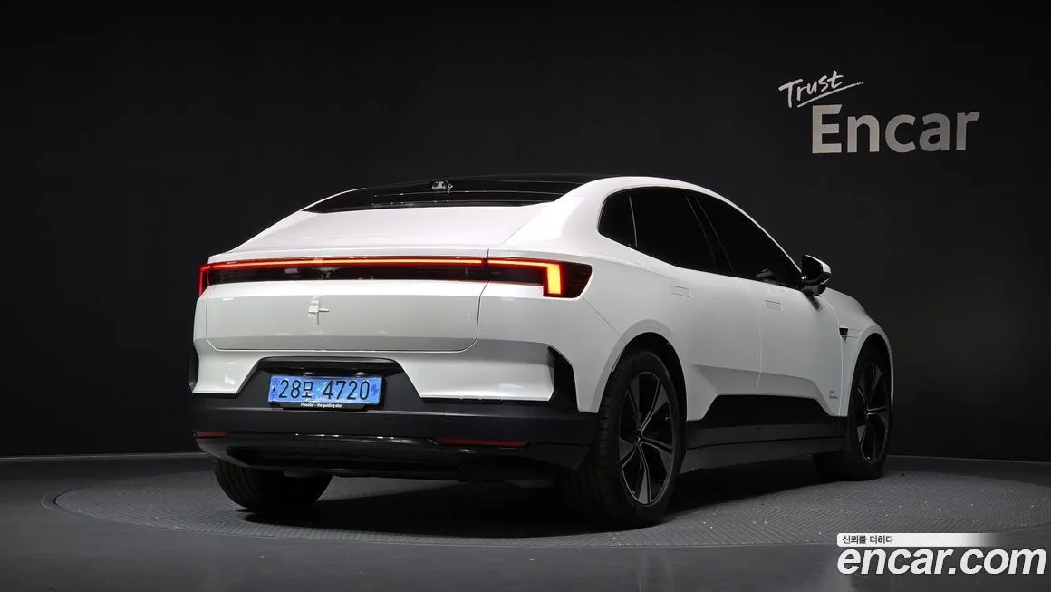 Polestar Polestar 4 — фото 2