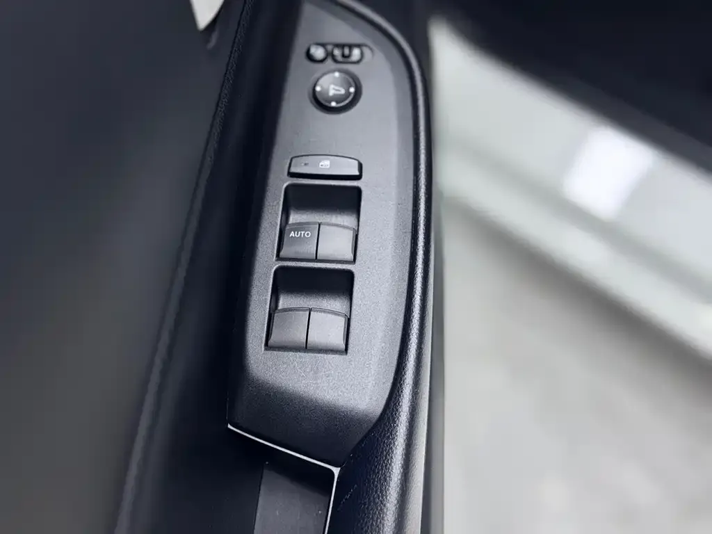 Honda Fit — фото 10