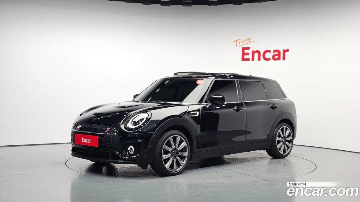 Mini Clubman — фото 1