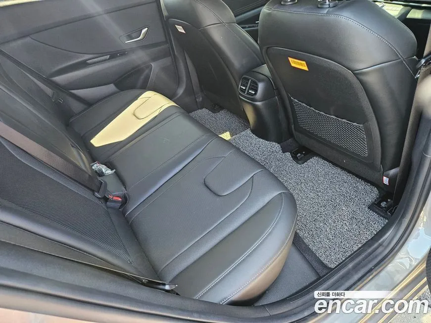 Hyundai AVANTE — фото 10