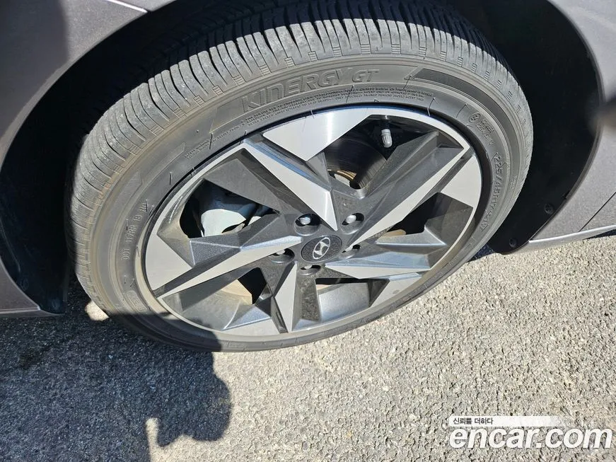 Hyundai AVANTE — фото 6