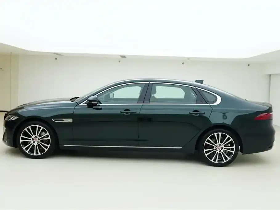 Jaguar XFL 2025 из CN, фото 4